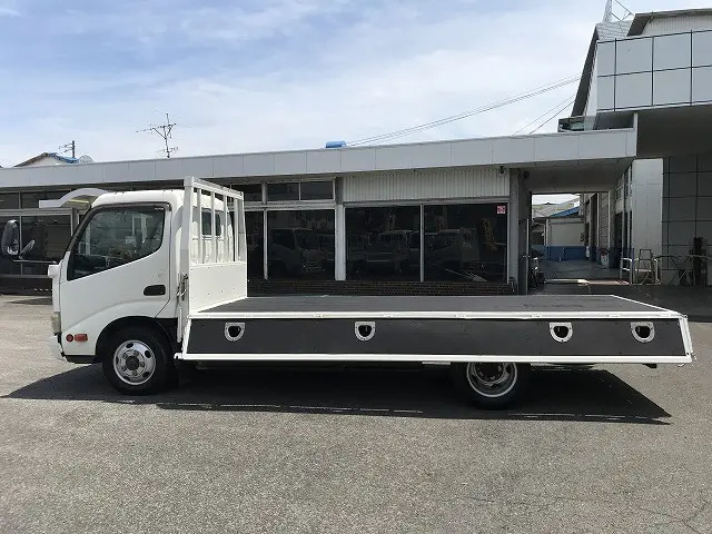 日野 デュトロ SKG-XZU650M(2WD)の写真11