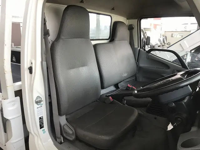 日野 デュトロ SKG-XZU650M(2WD)の写真37