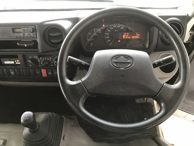 日野 デュトロ SKG-XZU650M(2WD)の写真45