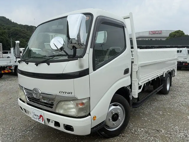 トヨタ ダイナ BDG-XZU344(2WD)の写真1