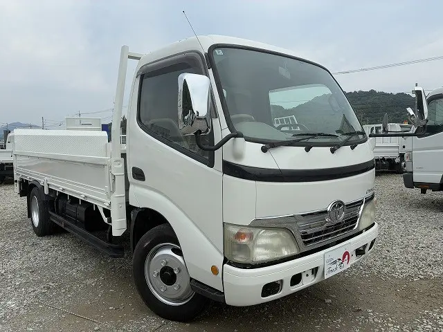 トヨタ ダイナ BDG-XZU344(2WD)の写真3