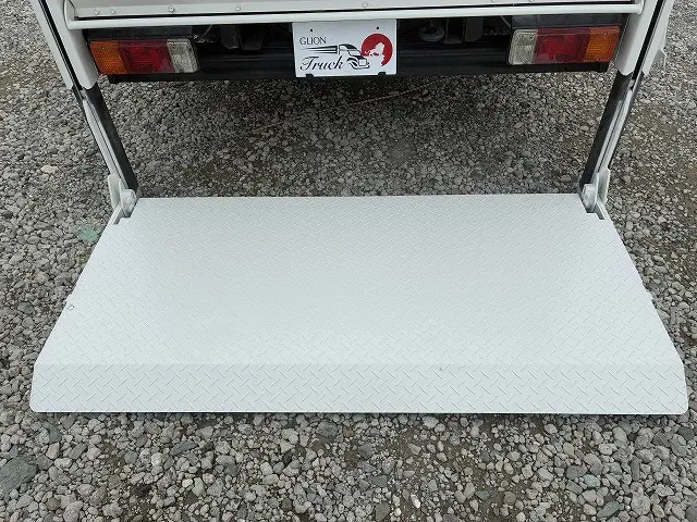 トヨタ ダイナ BDG-XZU344(2WD)の写真30