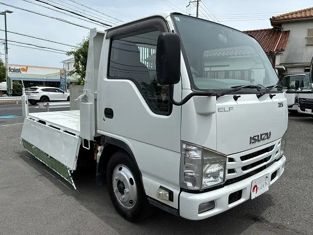 いすゞ エルフ TPG-NKR85AD(2WD)の写真17