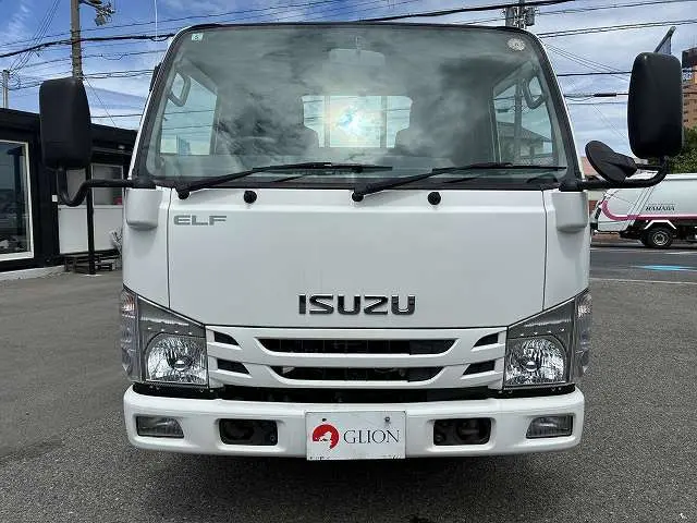 いすゞ エルフ TRG-NJR85A(2WD)の写真2