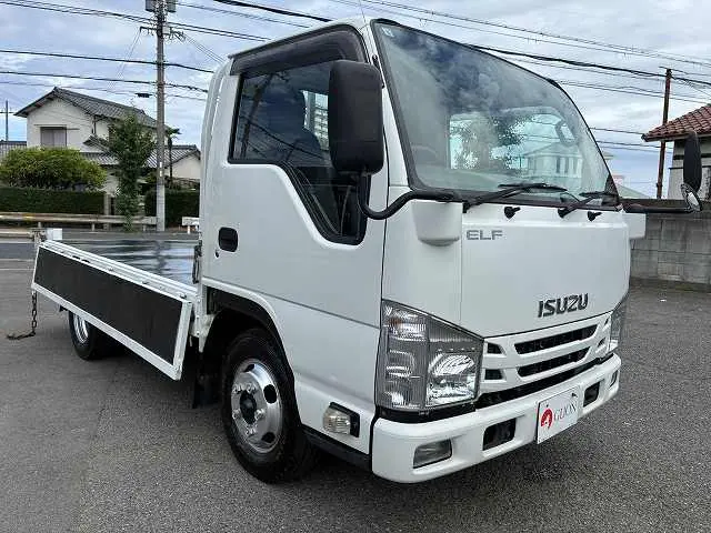 いすゞ エルフ TRG-NJR85A(2WD)の写真10
