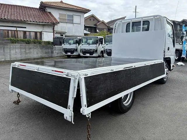 いすゞ エルフ TRG-NJR85A(2WD)の写真13