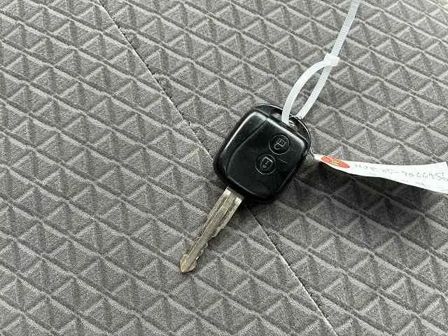 いすゞ エルフ TRG-NJR85A(2WD)の写真36