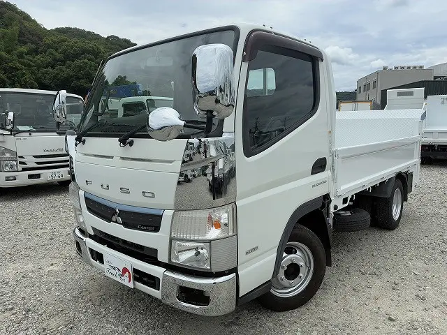 三菱 キャンター TPG-FBA00(4WD)の写真1