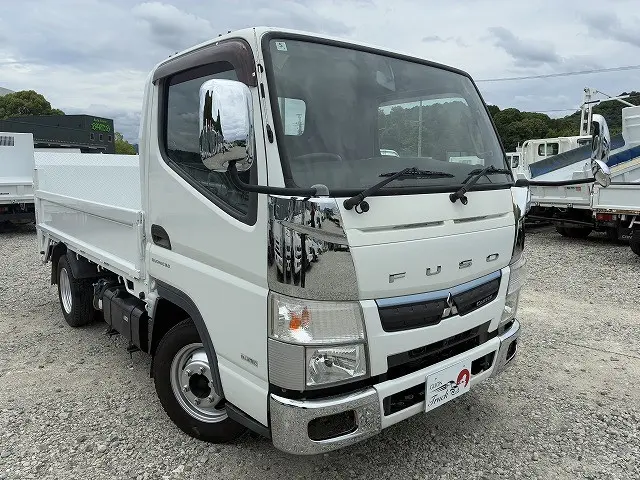 三菱 キャンター TPG-FBA00(4WD)の写真3