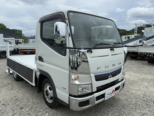 三菱 キャンター TPG-FBA00(4WD)の写真10