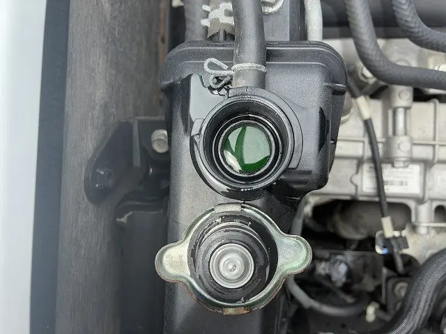 三菱 キャンター TPG-FBA00(4WD)の写真21