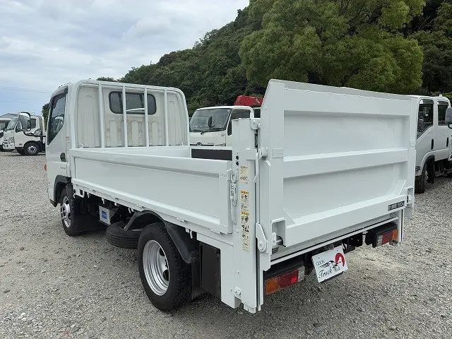 三菱 キャンター TPG-FBA00(4WD)の写真25