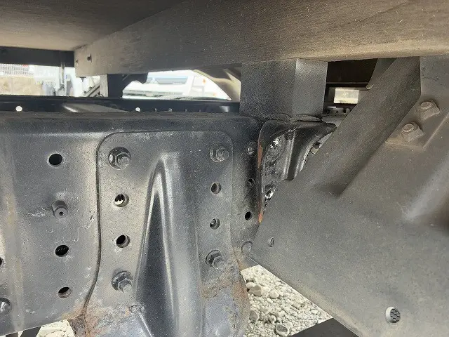 三菱 キャンター TPG-FBA00(4WD)の写真42