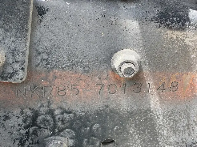 いすゞ エルフ BKG-NKR85A(2WD)の写真29