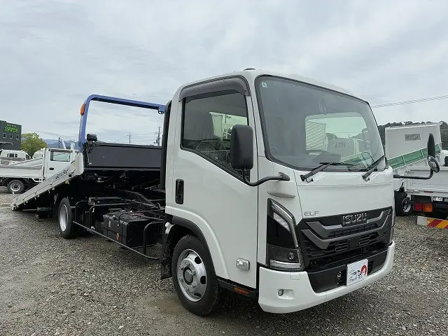 いすゞ エルフ 2RG-NPR88AN(2WD)の写真10