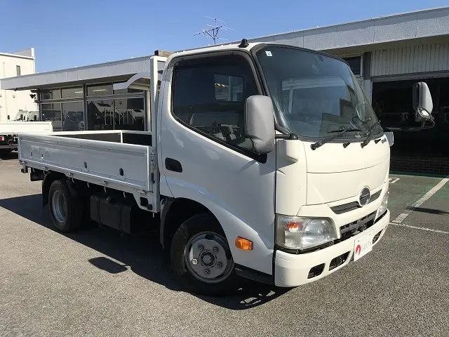 日野 デュトロ SKG-XZU600M(2WD)の写真3
