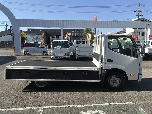 日野 デュトロ SKG-XZU600M(2WD)の写真15