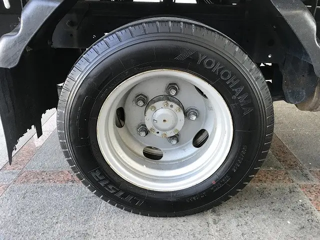 日野 デュトロ SKG-XZU600M(2WD)の写真26