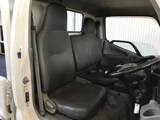 日野 デュトロ SKG-XZU600M(2WD)の写真37