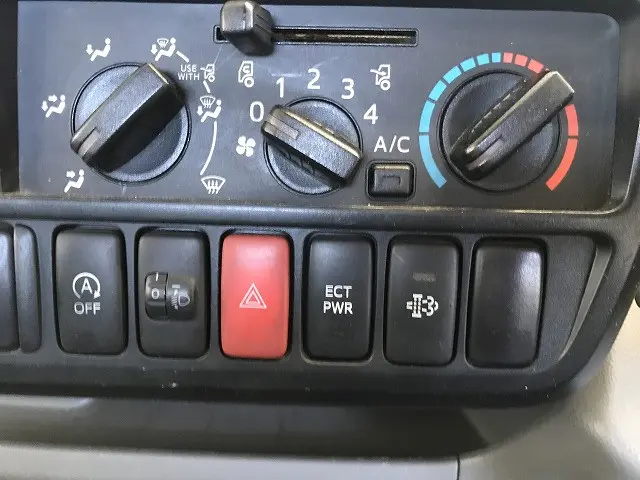 日野 デュトロ SKG-XZU600M(2WD)の写真43