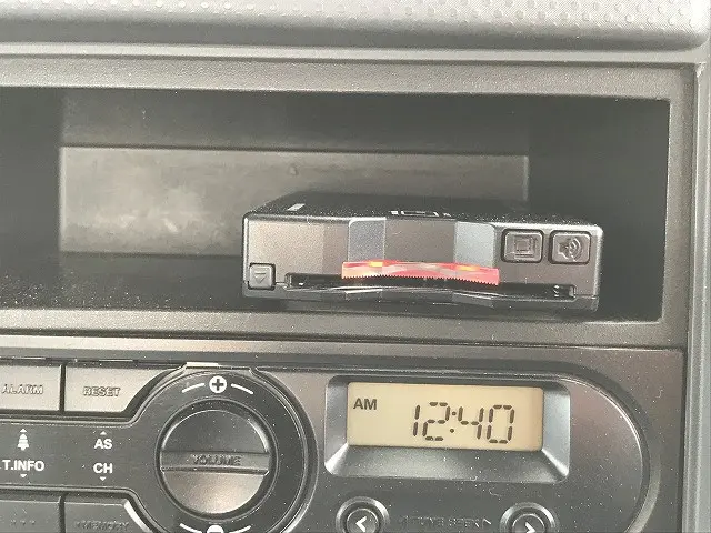 いすゞ エルフ TRG-NPR85AR(2WD)の写真31