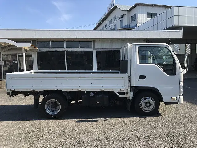いすゞ エルフ TPG-NJR85A(2WD)の写真8