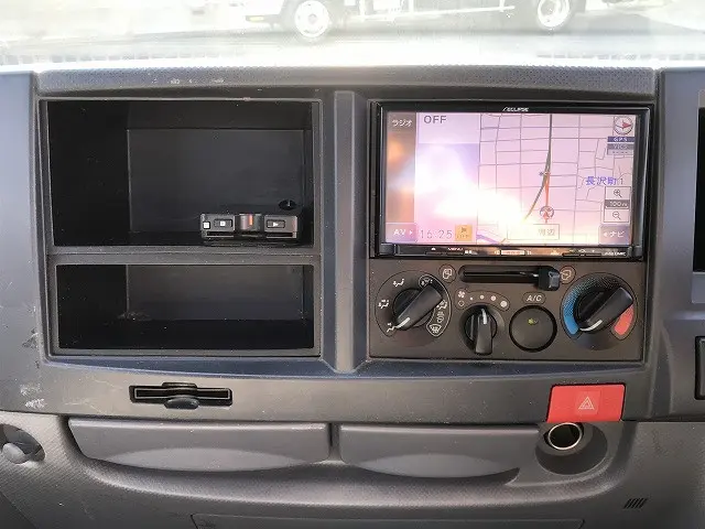 いすゞ エルフ TPG-NJR85A(2WD)の写真41