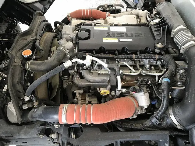 いすゞ エルフ 2RG-NJR88A(2WD)の写真20