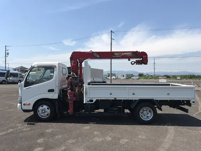 日野 デュトロ TPG-XZU650M(2WD)の写真4