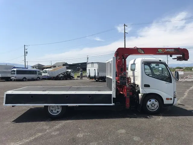 日野 デュトロ TPG-XZU650M(2WD)の写真12