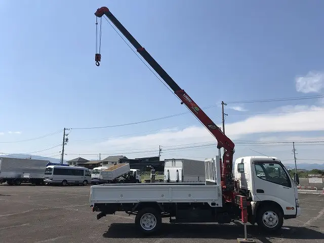 日野 デュトロ TPG-XZU650M(2WD)の写真22