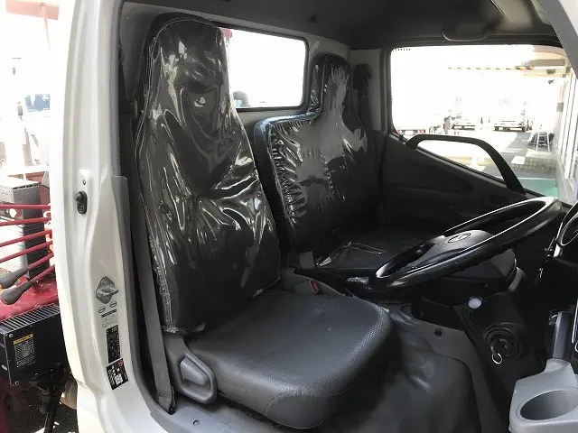 日野 デュトロ TPG-XZU650M(2WD)の写真27