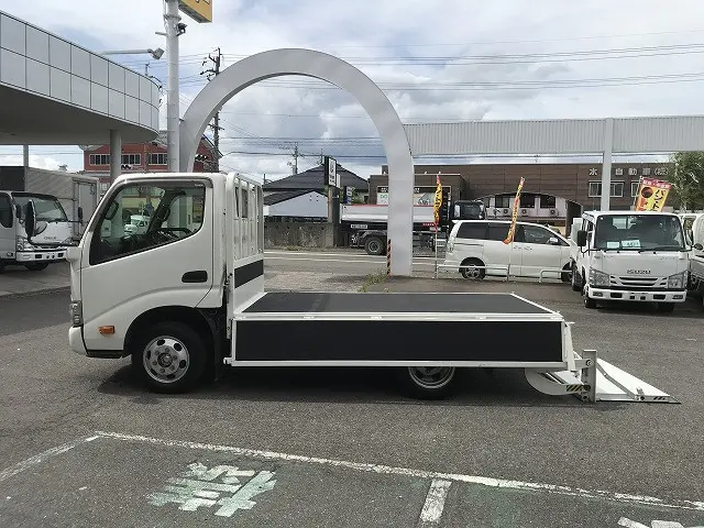 トヨタ トヨエース ABF-TRY220(2WD)の写真14