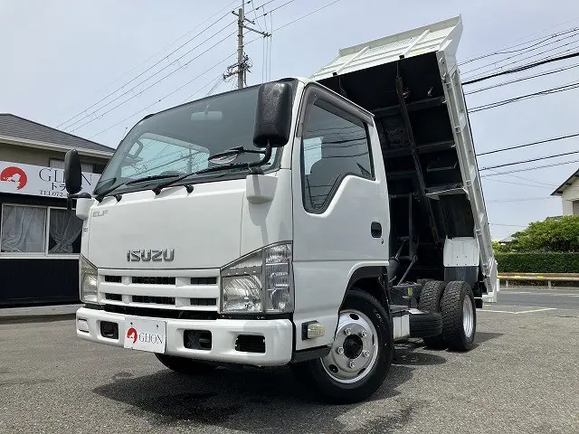 いすゞ エルフ TKG-NKR85AN(2WD)の写真1