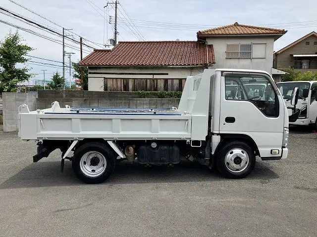 いすゞ エルフ TKG-NKR85AN(2WD)の写真12