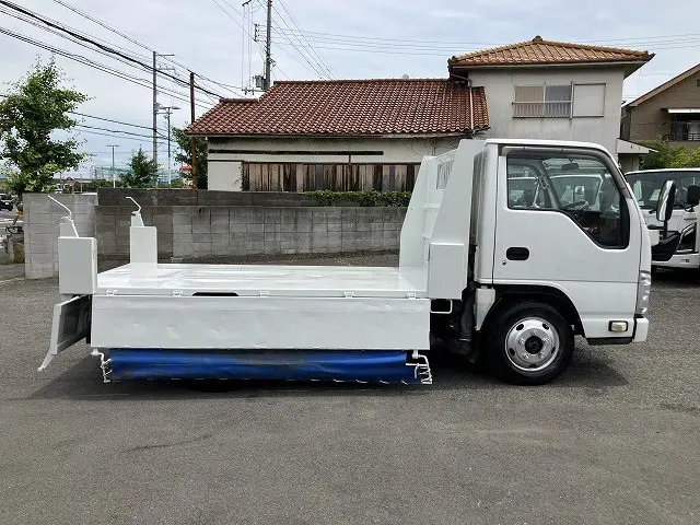 いすゞ エルフ TKG-NKR85AN(2WD)の写真19