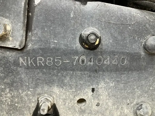 いすゞ エルフ TKG-NKR85AN(2WD)の写真24