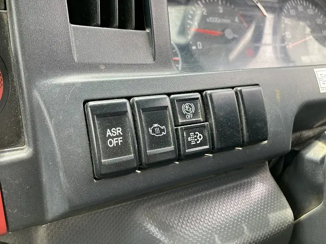 いすゞ エルフ TKG-NKR85AN(2WD)の写真39