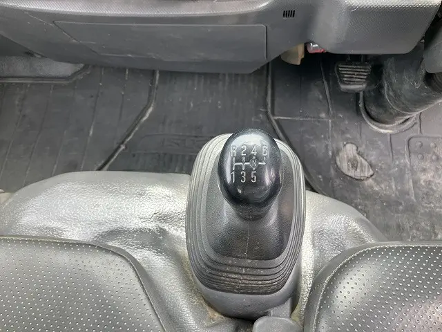 いすゞ エルフ TKG-NKR85AN(2WD)の写真41