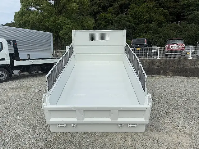 いすゞ エルフ KC-NKR66EP(2WD)の写真7