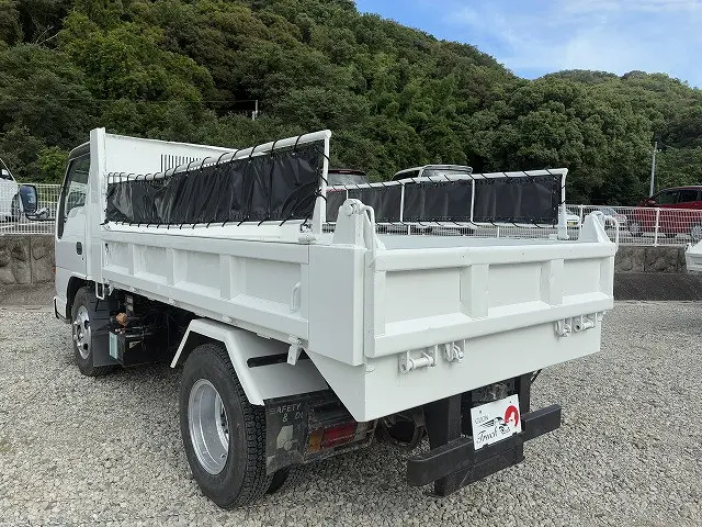 いすゞ エルフ KC-NKR66EP(2WD)の写真13