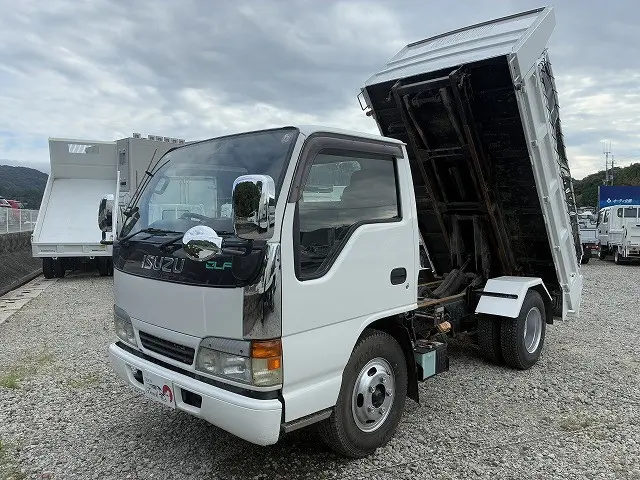 いすゞ エルフ KC-NKR66EP(2WD)の写真23