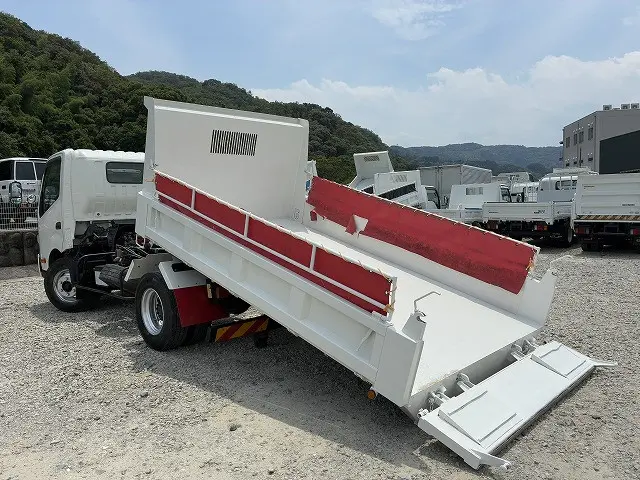 日野 デュトロ SDG-XZU700X(2WD)の写真6