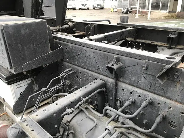 いすゞ フォワード SKG-FRR90S1(2WD)の写真32
