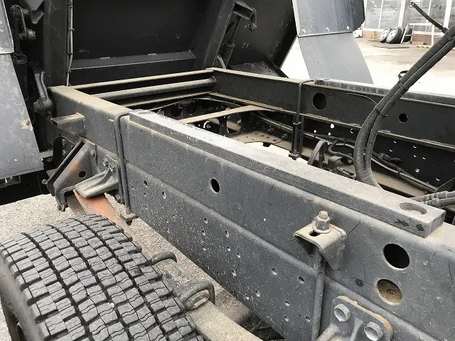 いすゞ フォワード SKG-FRR90S1(2WD)の写真33
