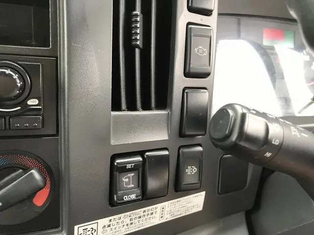 いすゞ フォワード SKG-FRR90S1(2WD)の写真44