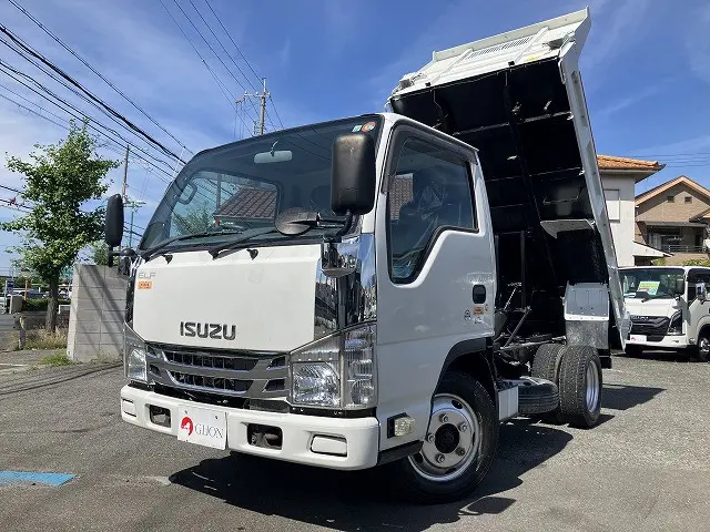 いすゞ エルフ TPG-NKR85AN(2WD)の写真1