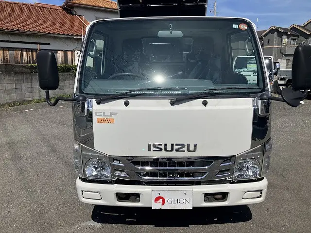 いすゞ エルフ TPG-NKR85AN(2WD)の写真2