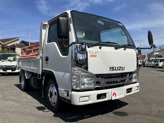 いすゞ エルフ TPG-NKR85AN(2WD)の写真10