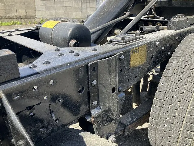 いすゞ エルフ TPG-NKR85AN(2WD)の写真22